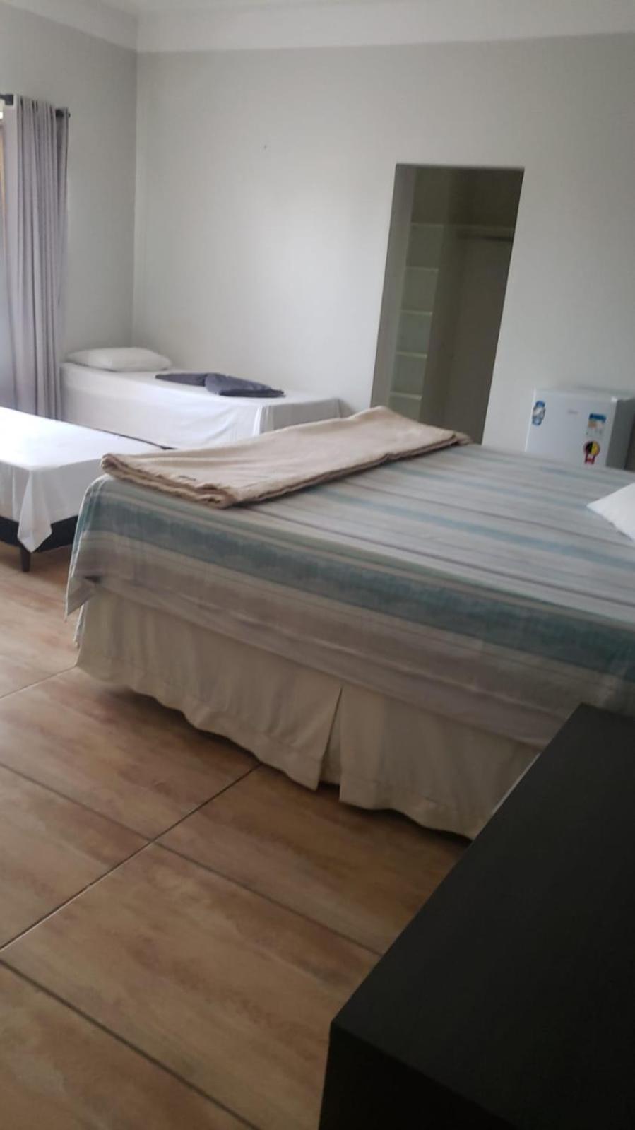 Pousada Leatis Marília Exterior foto